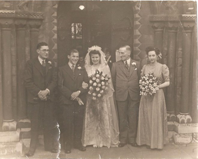 Reuben Elsden, Donald Elsden, Monica Elsden née Matthews, William Reginald Matthews, Daphne Randolph, teh Round Church - Church of the Holy Sepulchre, Cambridge