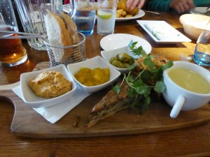 BEDFORDSHIRE OCTOBER 2015 (358)